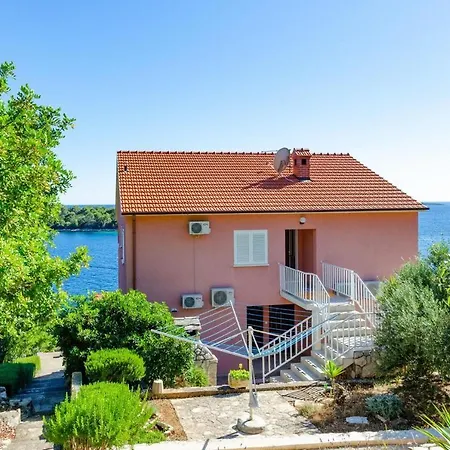 Apartment Karbuni 13217e
